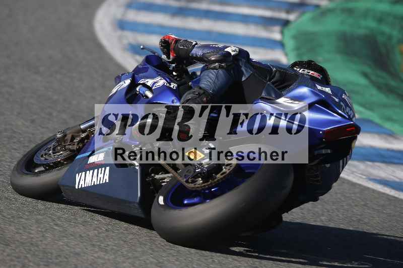 /Archiv-2024/02 29.01.-02.02.2024 Moto Center Thun Jerez/Gruppe gelb-yellow/backside